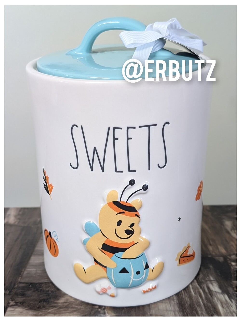 Rae Dunn x Disney Winnie the Pooh SWEETS Costume Wearing Pooh Bear Large Cani 🐝